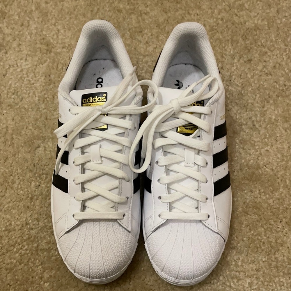 Adidas Superstar Sneakers Size 8 Color White Black